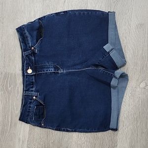 Plus Size 14 YMI JEAN SHORTS
